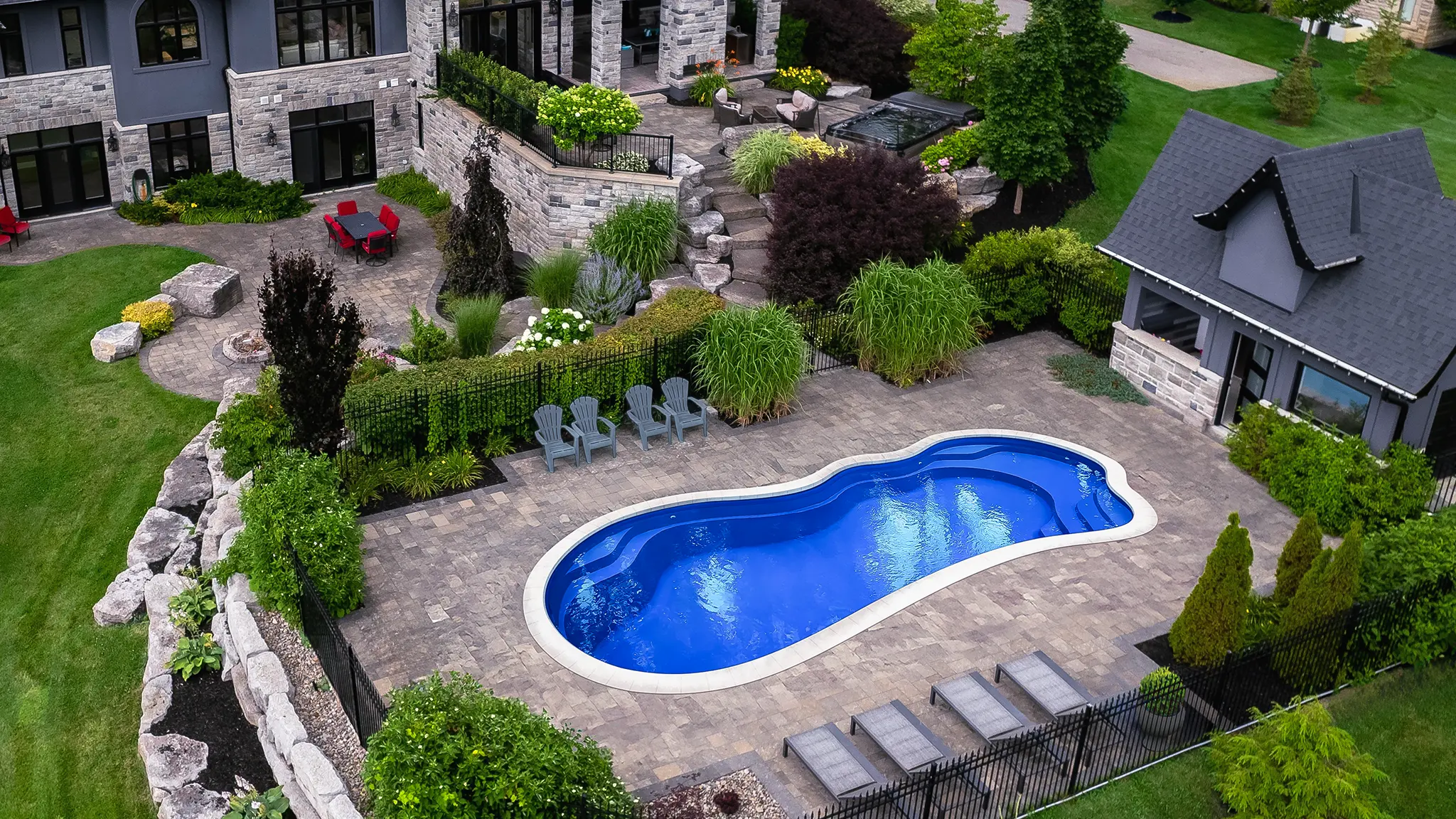 Amazon Fiberglass Pool – Freeform Family Design by Baur Pools