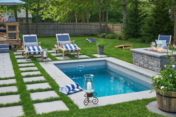 Osterville-5-square-8037162979f306274b8c788cfedb2a3c-6116d123f117e